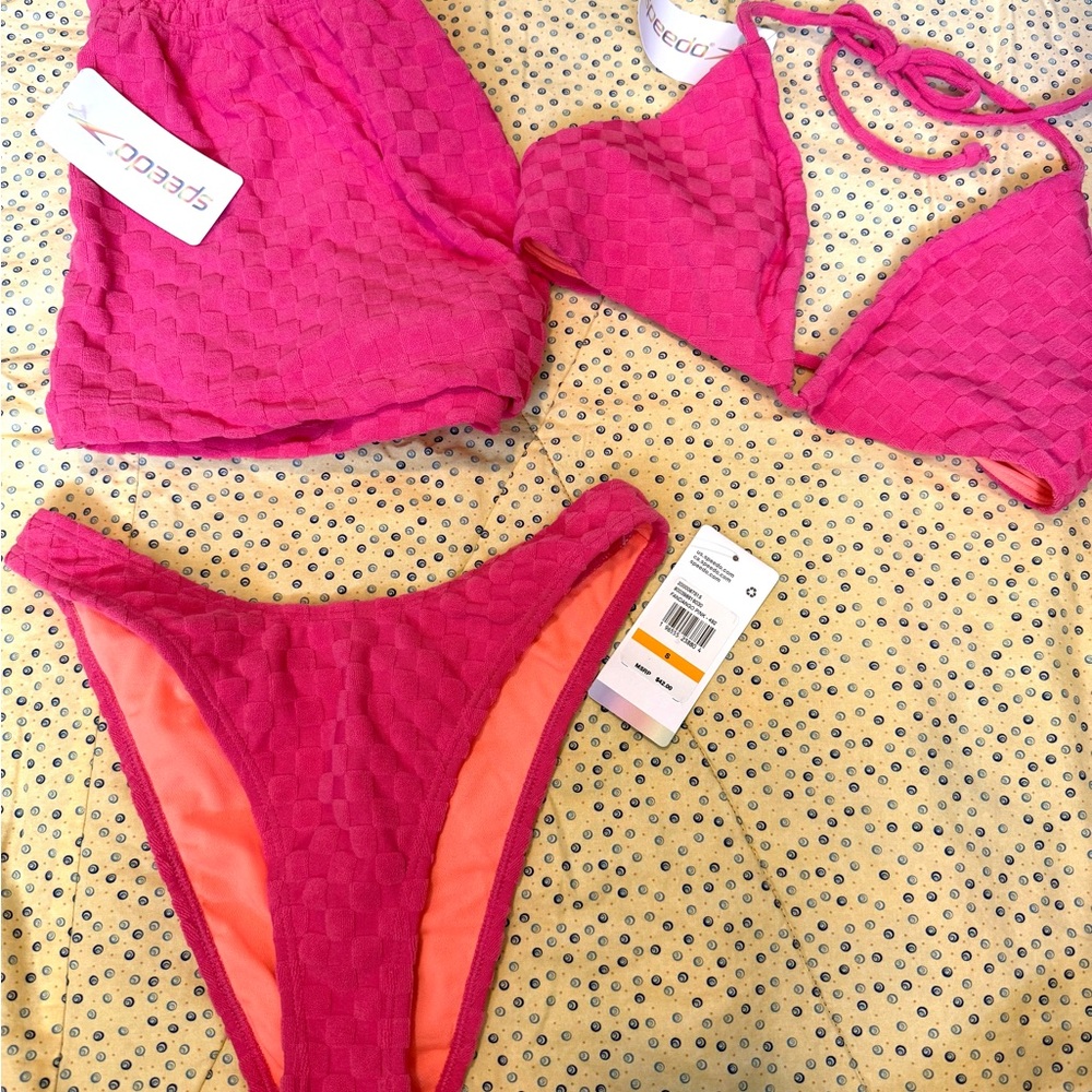 NWT 4 Piece Speedo Workout/ Bikini Set - Pink